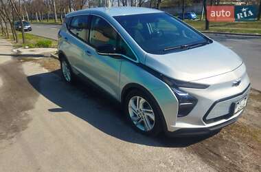 Хэтчбек Chevrolet Bolt EV 2023 в 