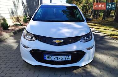 Хэтчбек Chevrolet Bolt EV 2020 в 