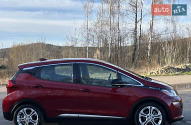 Хэтчбек Chevrolet Bolt EV 2019 в 