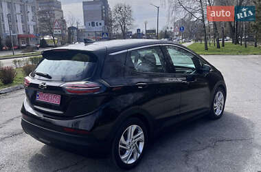 Хэтчбек Chevrolet Bolt EV 2023 в 