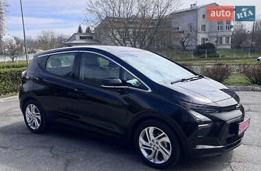 Хэтчбек Chevrolet Bolt EV 2023 в 