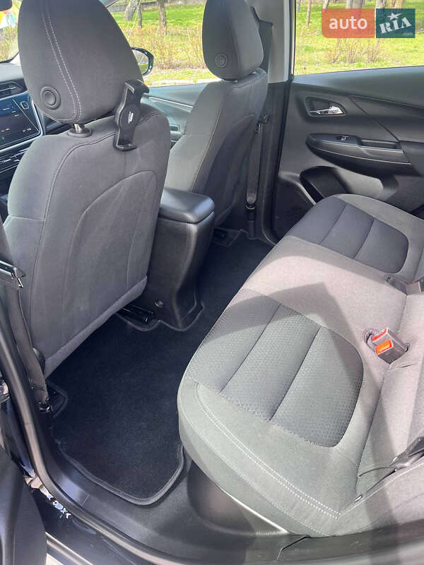 Хэтчбек Chevrolet Bolt EV 2023 в Киеве