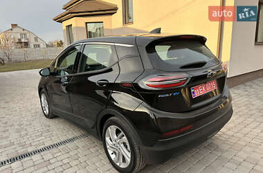 Хэтчбек Chevrolet Bolt EV 2023 в 