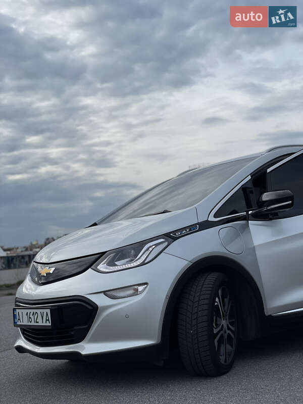 Хетчбек Chevrolet Bolt EV 2019 в Києві