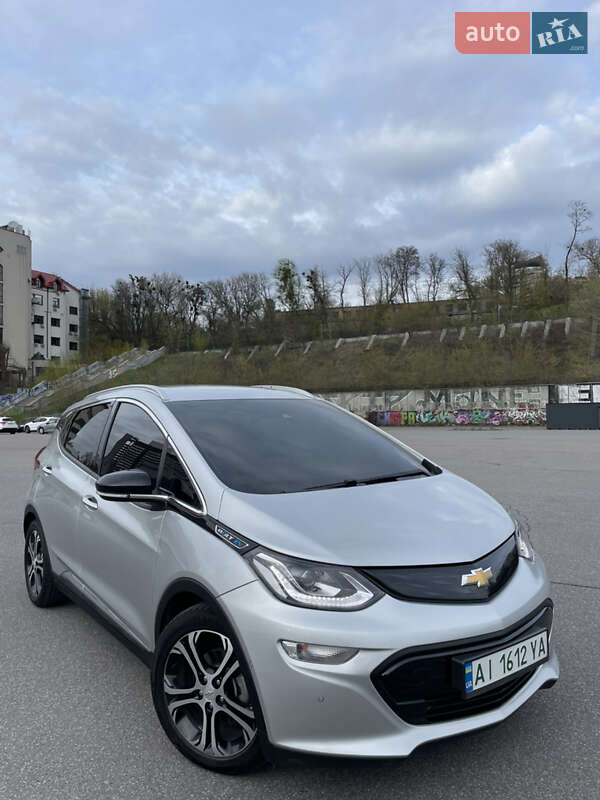 Хетчбек Chevrolet Bolt EV 2019 в Києві