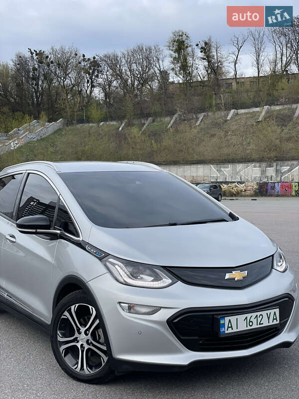 Хетчбек Chevrolet Bolt EV 2019 в Києві