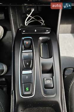 Хэтчбек Chevrolet Bolt EV 2023 в 