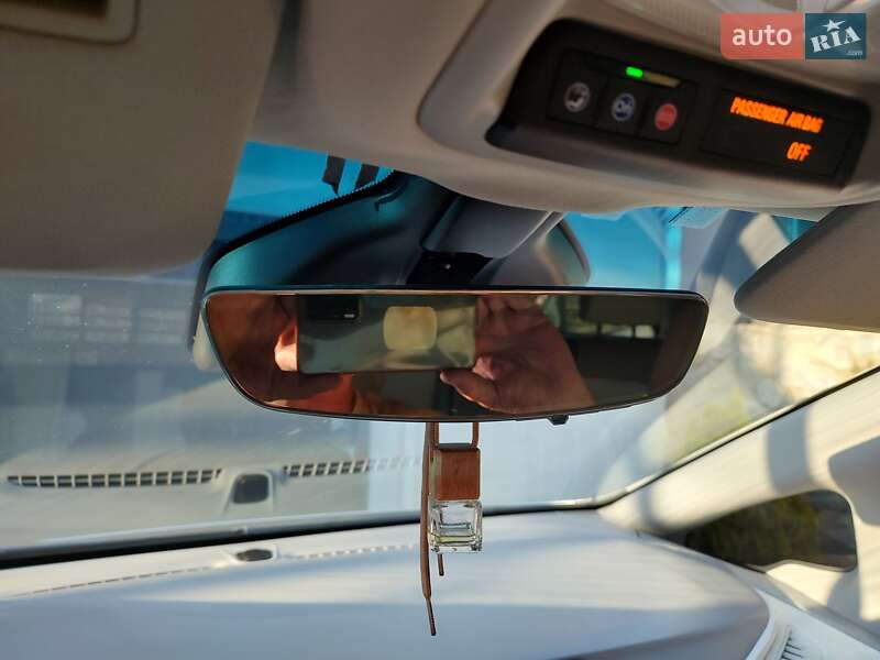 Хэтчбек Chevrolet Bolt EV 2019 в Мукачево фото 10 Хэтчбек Chevrolet Bolt EV 2019 в Мукачево