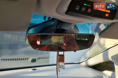 Хэтчбек Chevrolet Bolt EV 2019 в 