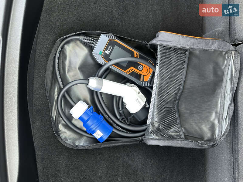 Хетчбек Chevrolet Bolt EV 2023 в Тернополі