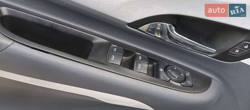 Хетчбек Chevrolet Bolt EV 2016 в Львові