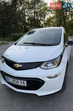 Хэтчбек Chevrolet Bolt EV 2020 в 
