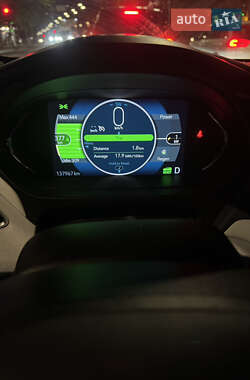 Хетчбек Chevrolet Bolt EV 2016 в 