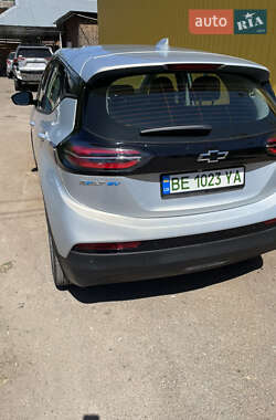 Хетчбек Chevrolet Bolt EV 2023 в 