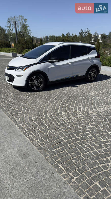 Хэтчбек Chevrolet Bolt EV 2019 в Днепре