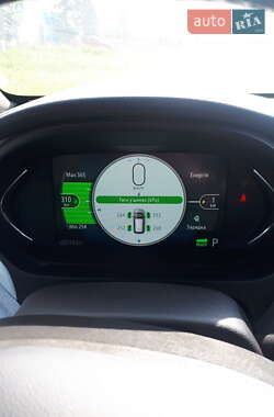 Хэтчбек Chevrolet Bolt EV 2021 в 
