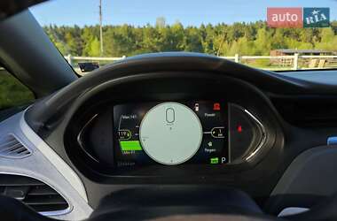 Хэтчбек Chevrolet Bolt EV 2020 в 