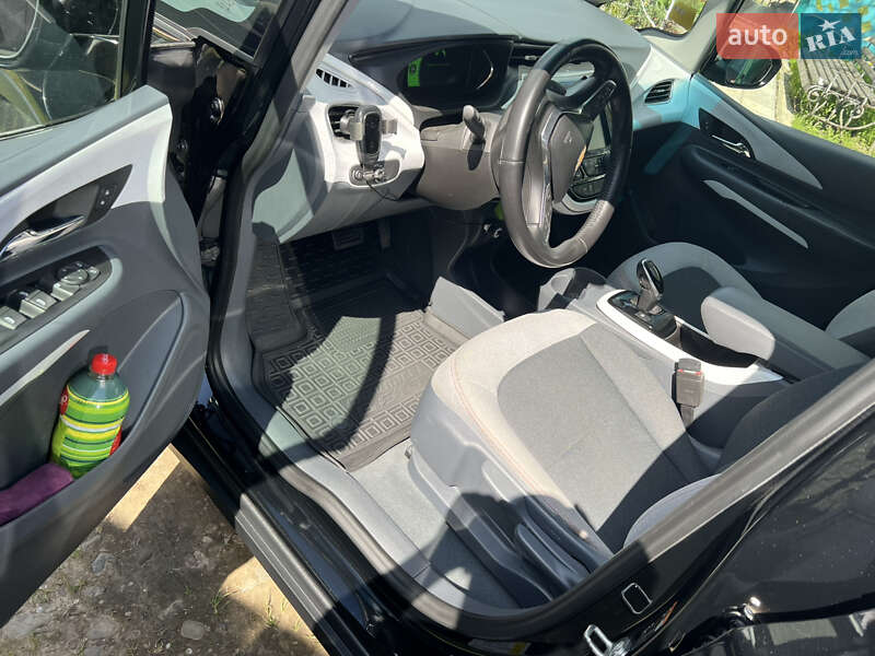 Хетчбек Chevrolet Bolt EV 2017 в Богородчанах