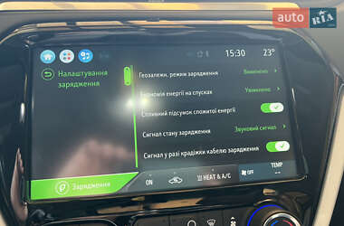 Хэтчбек Chevrolet Bolt EV 2017 в 