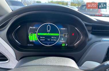 Хетчбек Chevrolet Bolt EV 2020 в 