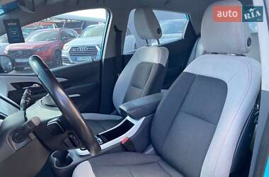 Хетчбек Chevrolet Bolt EV 2020 в 