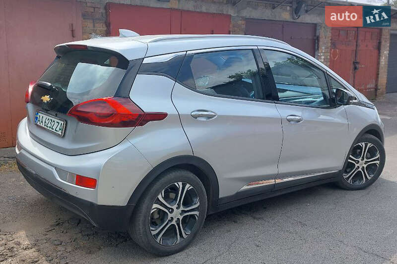 Хетчбек Chevrolet Bolt EV 2017 в Києві