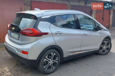 Хетчбек Chevrolet Bolt EV 2017 в 