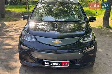 Хэтчбек Chevrolet Bolt EV 2017 в 