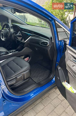 Хэтчбек Chevrolet Bolt EV 2023 в 