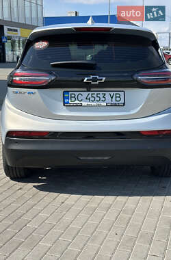 Хэтчбек Chevrolet Bolt EV 2023 в 