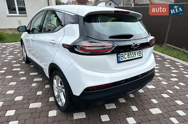 Хэтчбек Chevrolet Bolt EV 2023 в 