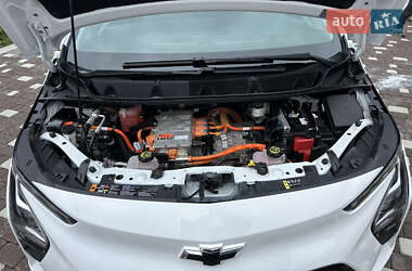 Хэтчбек Chevrolet Bolt EV 2023 в 