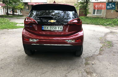 Хетчбек Chevrolet Bolt EV 2017 в 