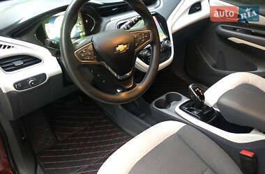Хетчбек Chevrolet Bolt EV 2017 в 