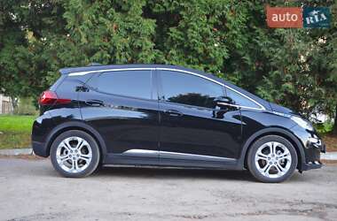 Хетчбек Chevrolet Bolt EV 2021 в 