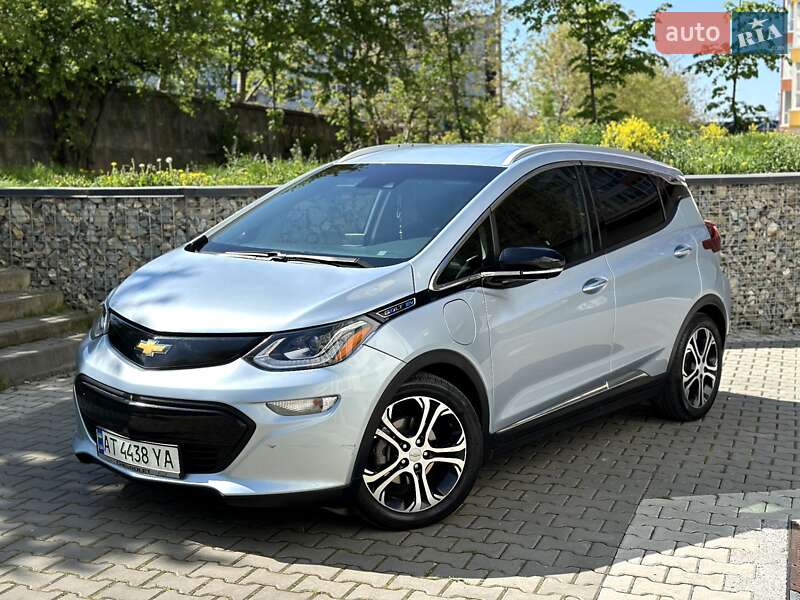 Хетчбек Chevrolet Bolt EV 2017 в Івано-Франківську
