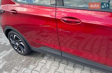 Хэтчбек Chevrolet Bolt EV 2023 в 