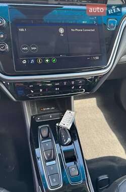 Хэтчбек Chevrolet Bolt EV 2023 в 