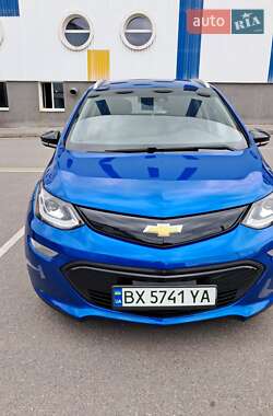Хетчбек Chevrolet Bolt EV 2021 в 