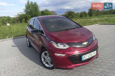 Хэтчбек Chevrolet Bolt EV 2020 в 