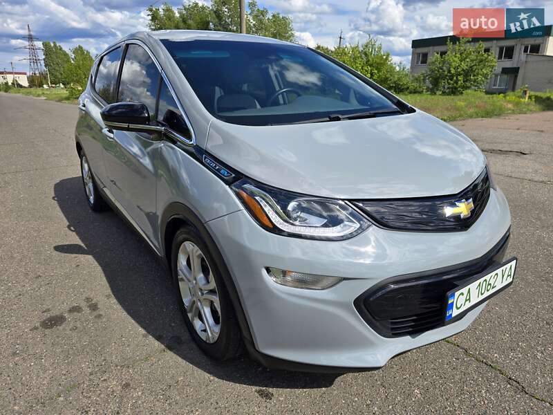 Хэтчбек Chevrolet Bolt EV 2021 в Черкассах