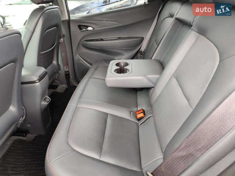 Хэтчбек Chevrolet Bolt EV 2017 в Киеве