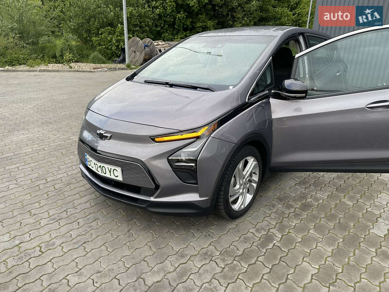Хэтчбек Chevrolet Bolt EV 2023 в Стрые