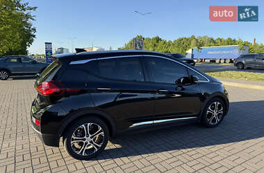 Хэтчбек Chevrolet Bolt EV 2019 в 