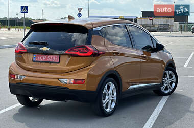 Хэтчбек Chevrolet Bolt EV 2017 в 