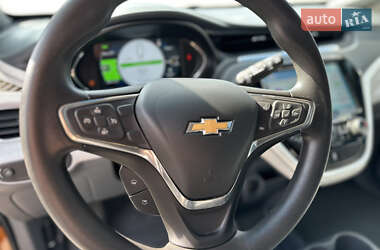 Хэтчбек Chevrolet Bolt EV 2017 в 