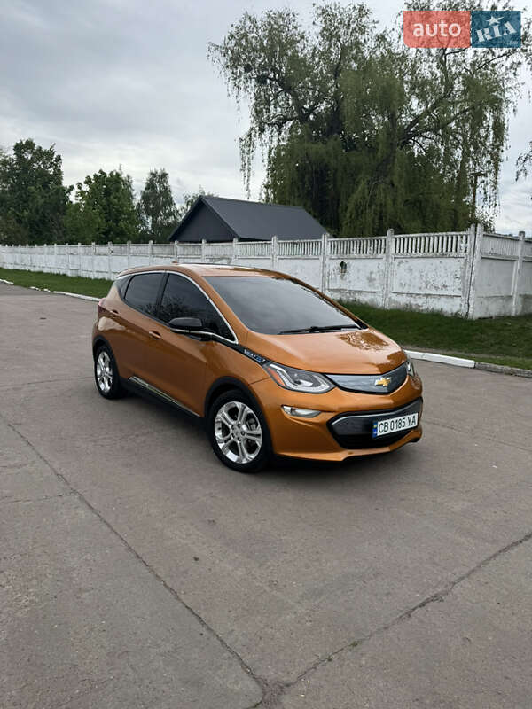Хэтчбек Chevrolet Bolt EV 2017 в Киеве