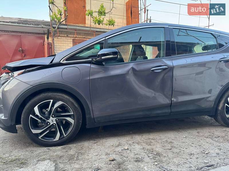 Хетчбек Chevrolet Bolt EV 2023 в Тернополі