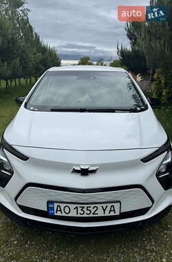 Хэтчбек Chevrolet Bolt EV 2023 в 