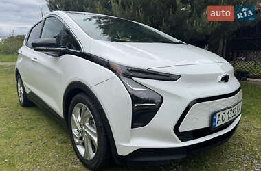 Хэтчбек Chevrolet Bolt EV 2023 в 